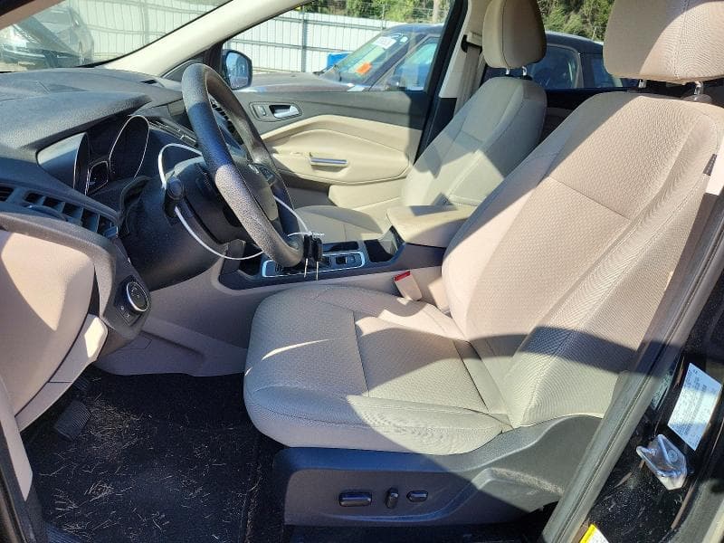 2017 FORD ESCAPE SE 7