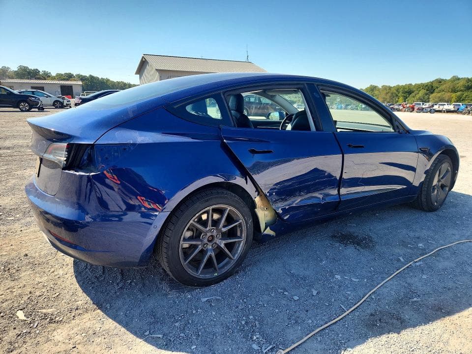 2022 TESLA MODEL 3 3