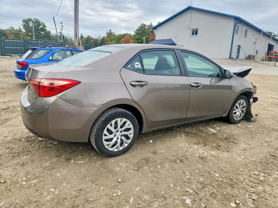 2019 TOYOTA COROLLA LE 3