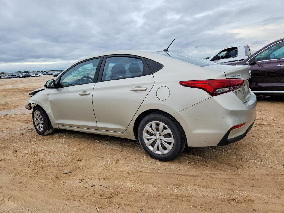 2018 HYUNDAI ACCENT SE 2