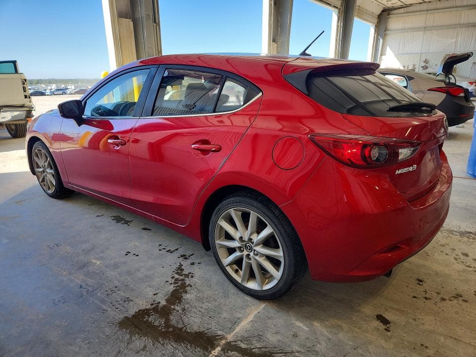 2017 MAZDA 3 TOURING 2