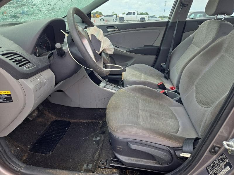 2017 HYUNDAI ACCENT SE 7