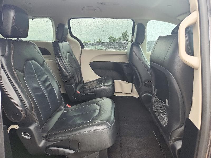 2017 CHRYSLER PACIFICA TOURING L 11