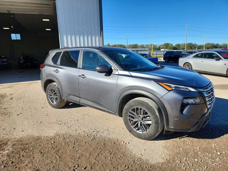 2026 NISSAN ROGUE SV 4