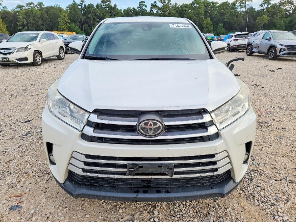 2018 TOYOTA HIGHLANDER LE PLUS 5