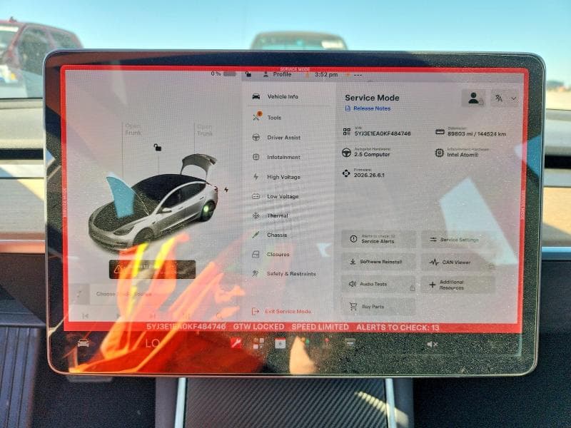 2019 TESLA MODEL 3 9