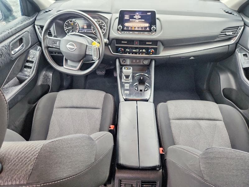 2025 NISSAN ROGUE SV 8