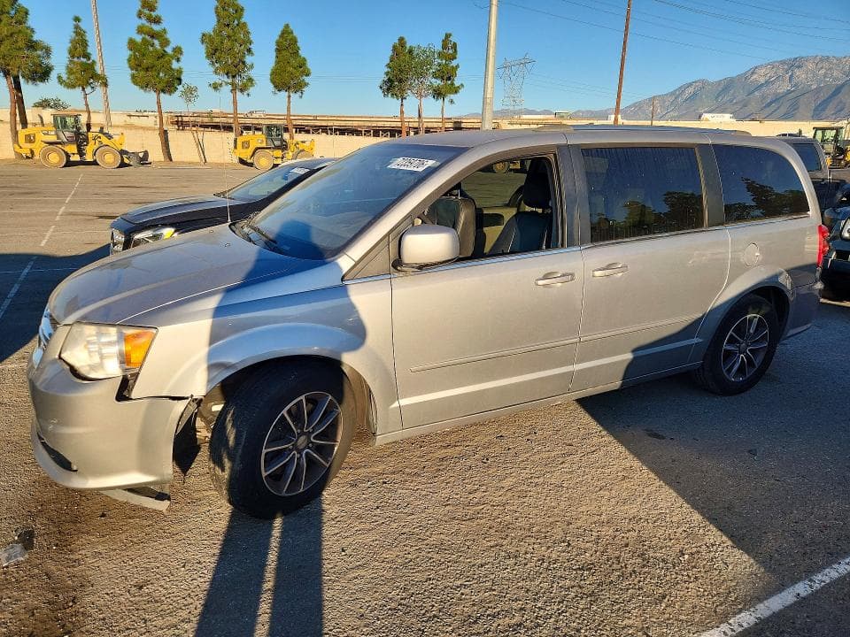 2017 DODGE GRAND CARAVAN - 1