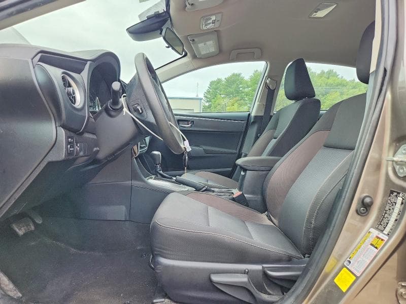 2019 TOYOTA COROLLA LE 7