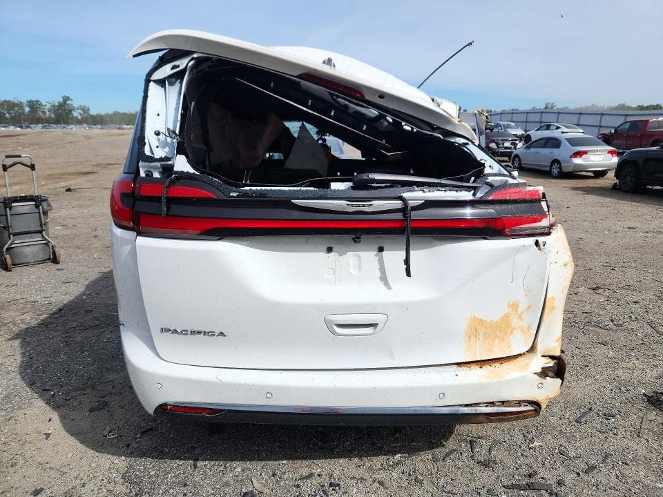 2026 CHRYSLER PACIFICA SELECT 6