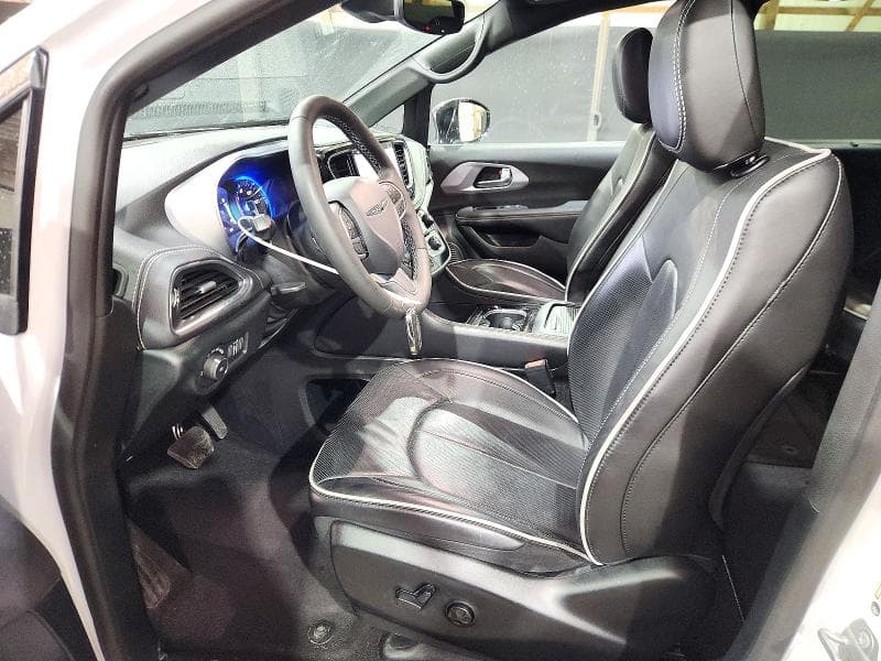 2026 CHRYSLER PACIFICA LIMITED 7