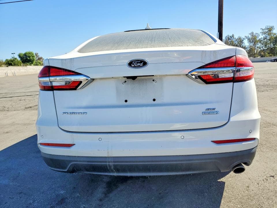 2020 FORD FUSION SE 6