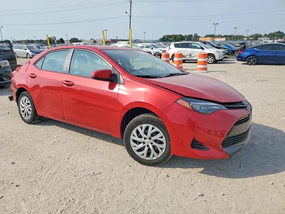 2017 TOYOTA COROLLA LE 4