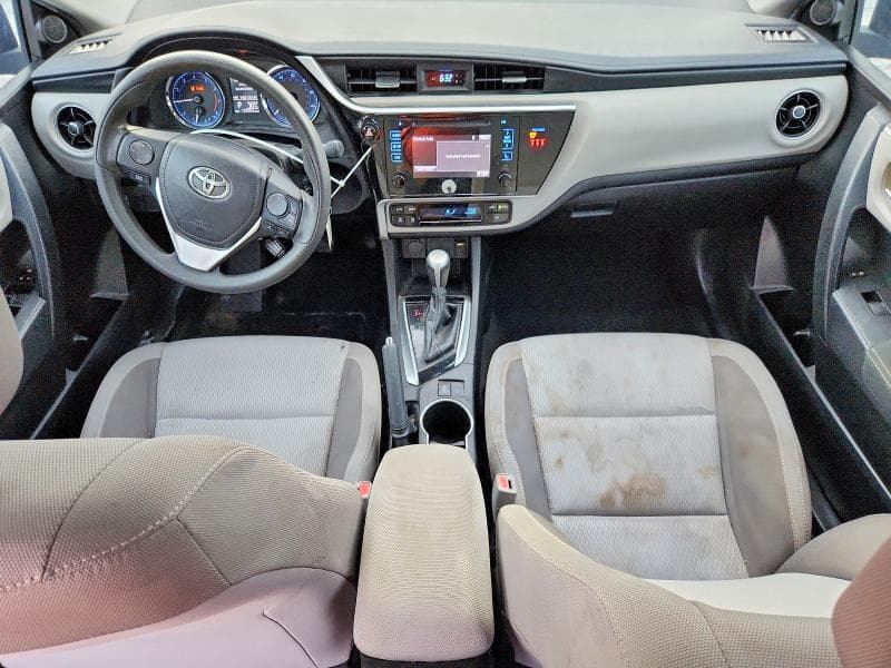 2018 TOYOTA COROLLA LE 8