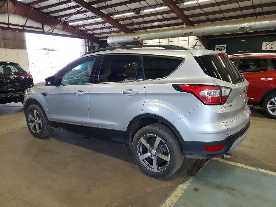 2017 FORD ESCAPE SE 2