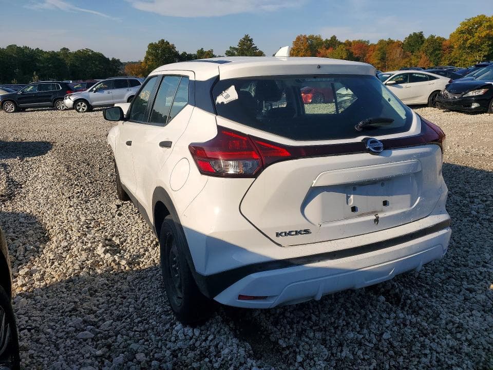 2021 NISSAN KICKS S 2