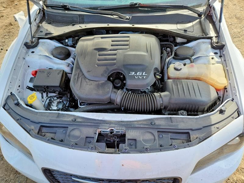 2019 CHRYSLER 300 TOURING 11