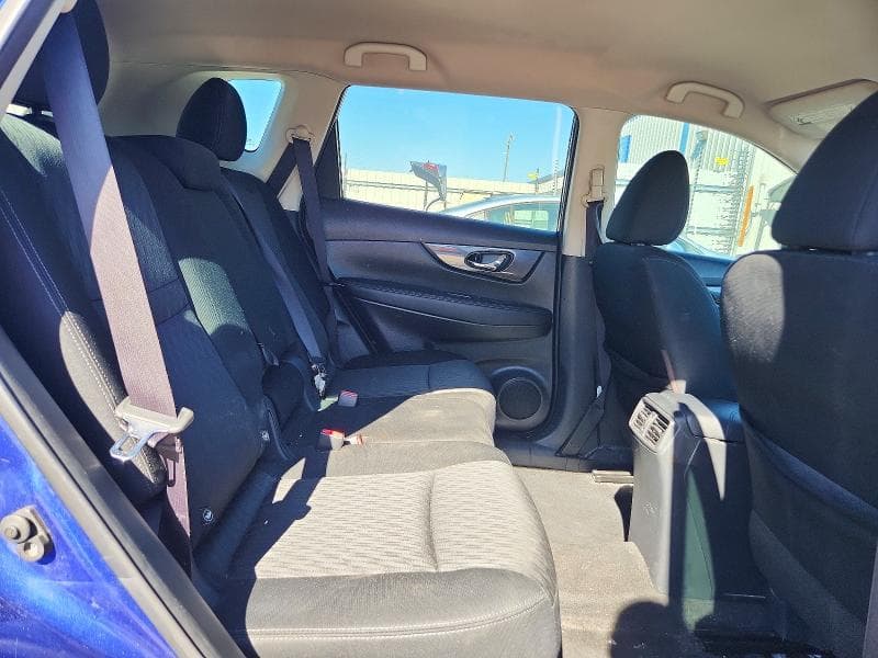 2017 NISSAN ROGUE S 11