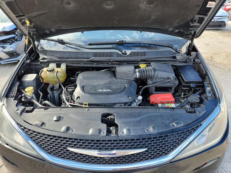 2017 CHRYSLER PACIFICA TOURING L PLUS 12