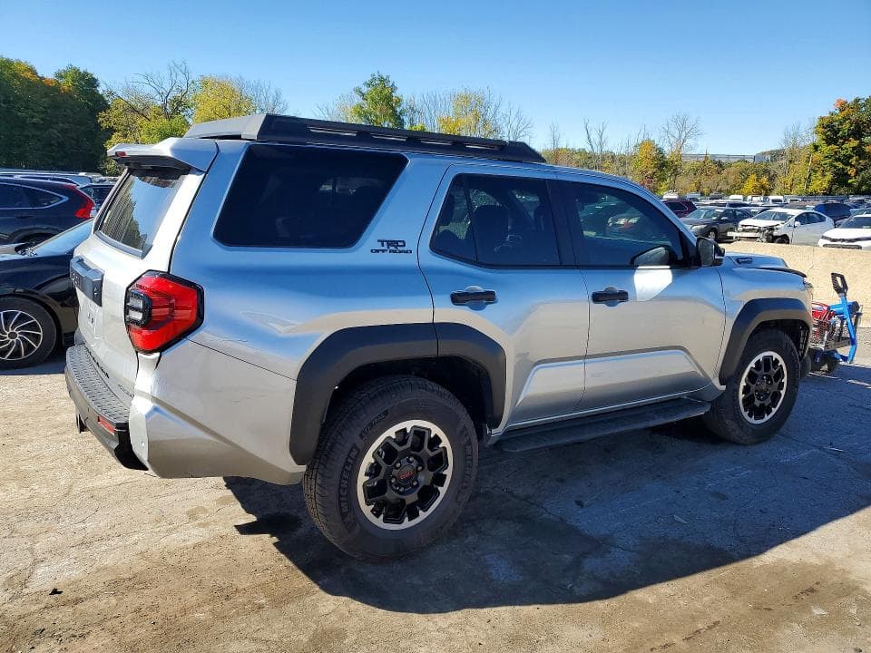 2025 TOYOTA 4RUNNER TRD OFF-ROAD HV 3