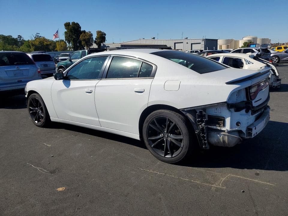 2018 DODGE CHARGER SXT 2