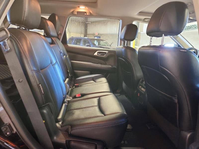 2018 NISSAN PATHFINDER SL 11