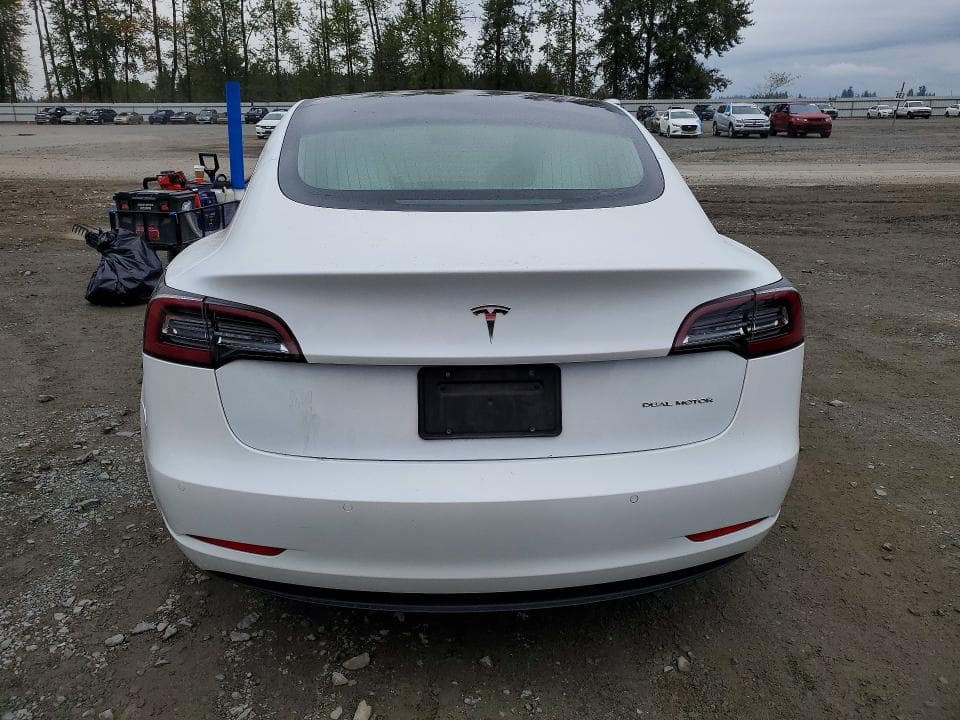 2020 TESLA MODEL 3 6