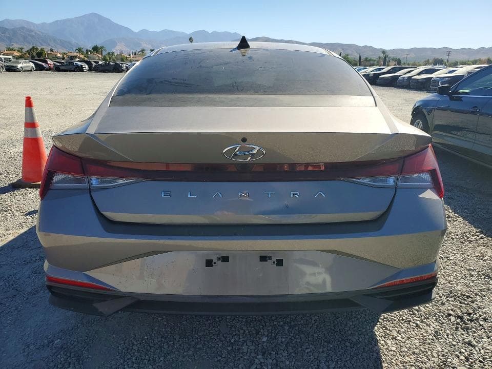 2021 HYUNDAI ELANTRA SEL 6