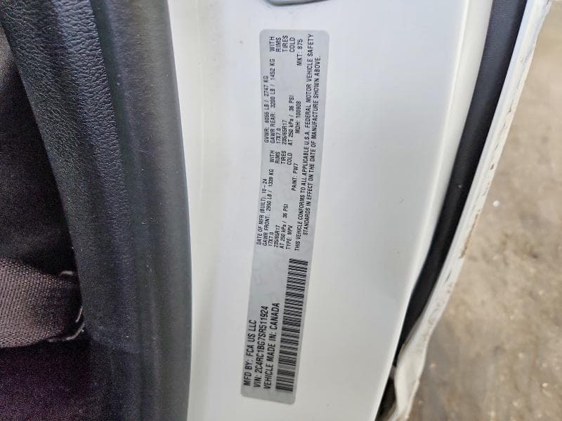 2025 CHRYSLER PACIFICA SELECT 13