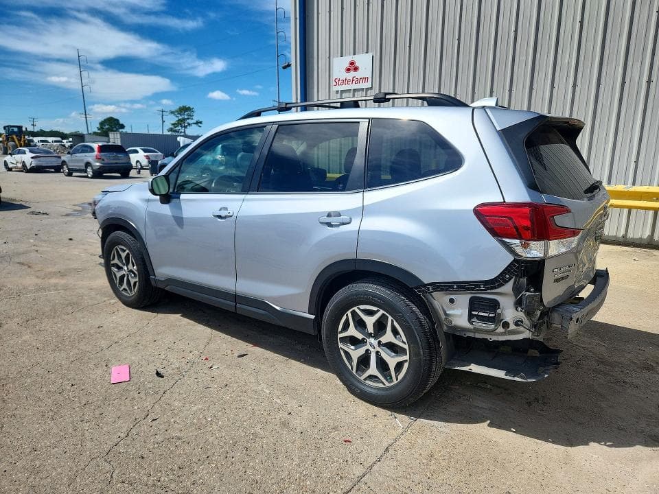 2019 SUBARU FORESTER PREMIUM 2
