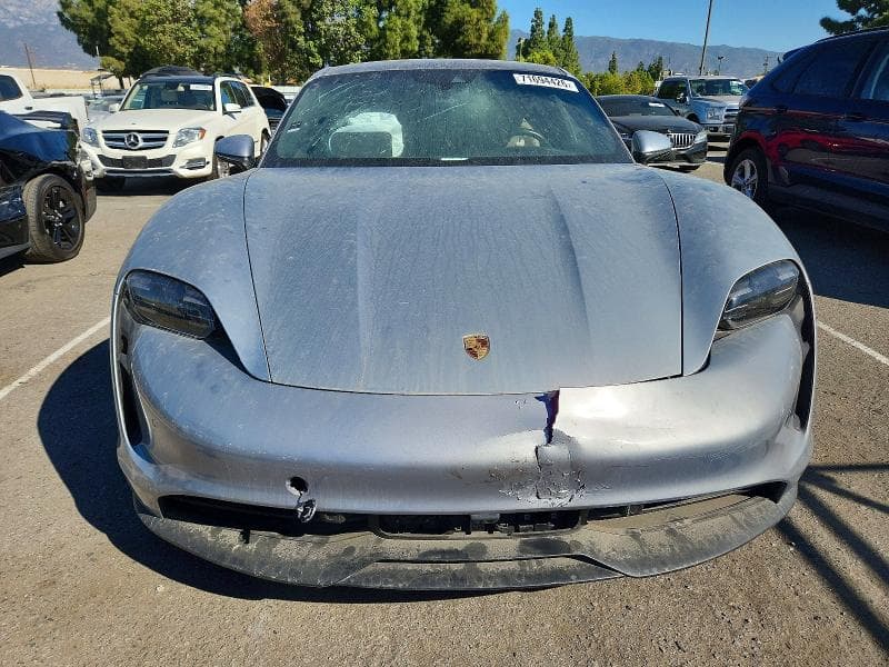 2021 PORSCHE TAYCAN 11