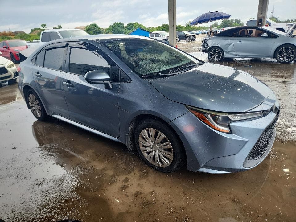 2020 TOYOTA COROLLA LE 4