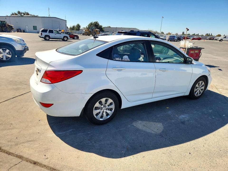 2017 HYUNDAI ACCENT SE 3