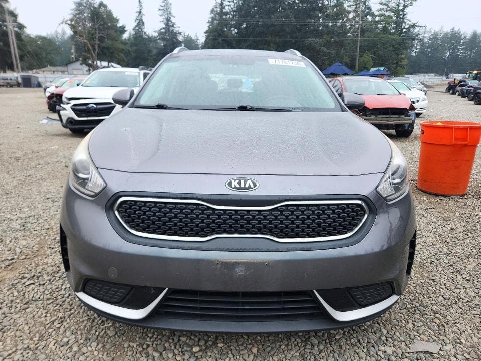 2018 KIA NIRO LX 5