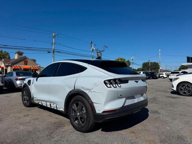 2023 FORD MUSTANG MACH-E SELECT 3