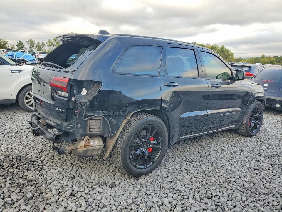 2017 JEEP GRAND CHEROKEE SRT-8 3