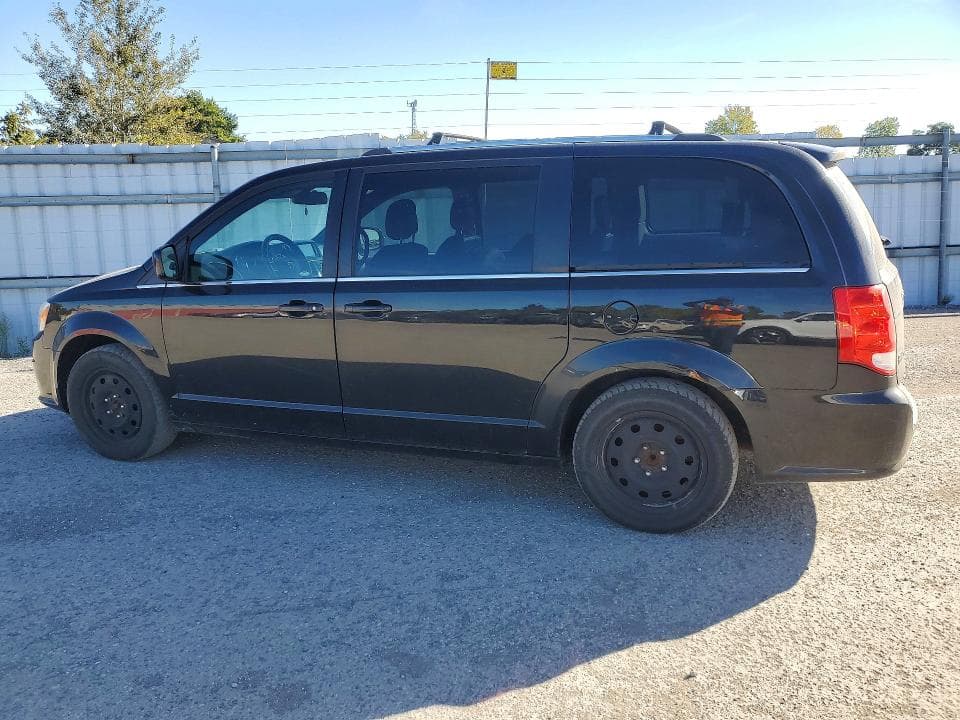2018 DODGE GRAND CARAVAN SE 2