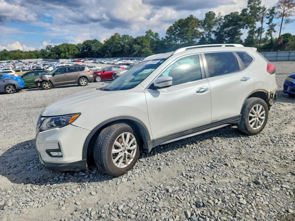 2017 NISSAN ROGUE SV