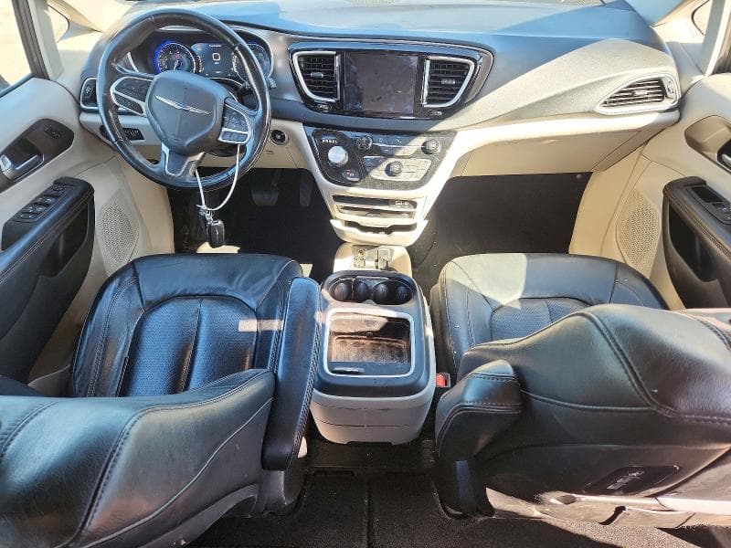 2020 CHRYSLER PACIFICA TOURING L PLUS 8