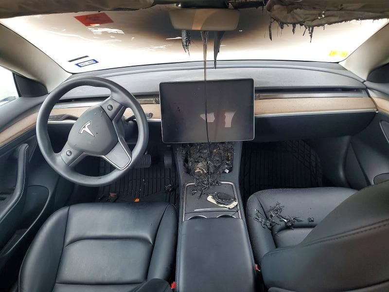 2023 TESLA MODEL 3 8