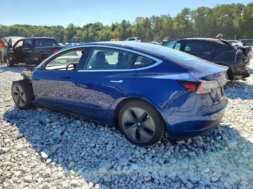 2020 TESLA MODEL 3 2