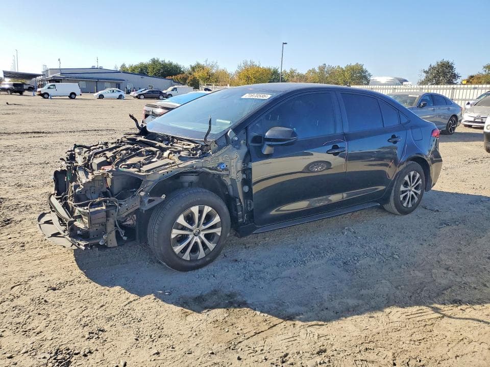 2021 TOYOTA COROLLA LE