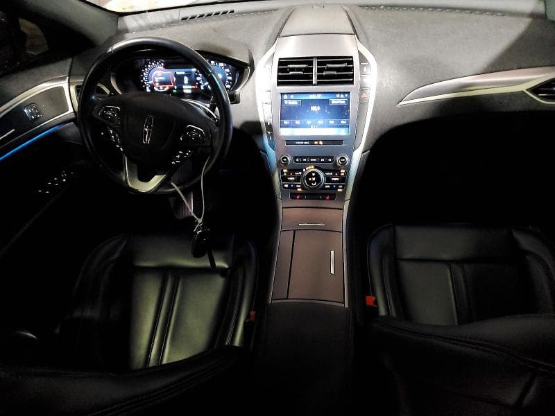 2020 LINCOLN MKZ 8
