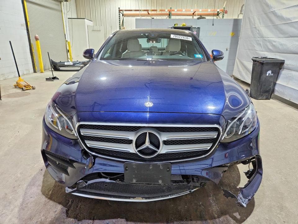 2017 MERCEDES-BENZ E 300 4MATIC 5