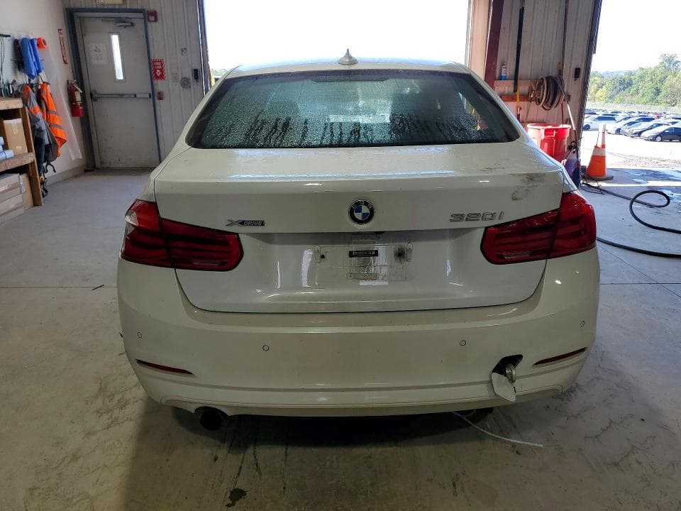 2018 BMW 320 XI 6