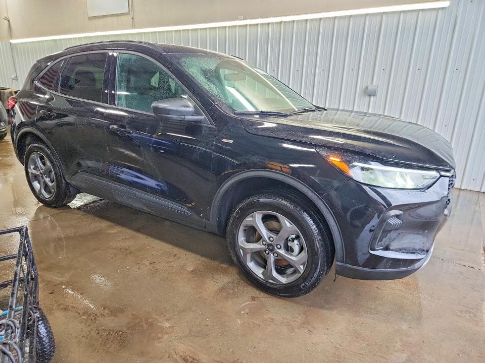 2025 FORD ESCAPE ST LINE 4