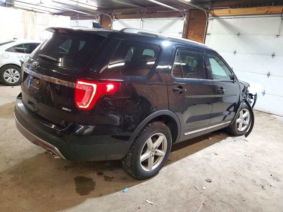 2017 FORD EXPLORER XLT 3