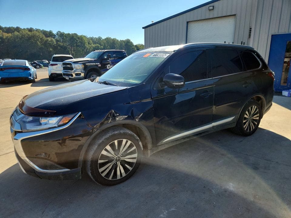 2020 MITSUBISHI OUTLANDER SE