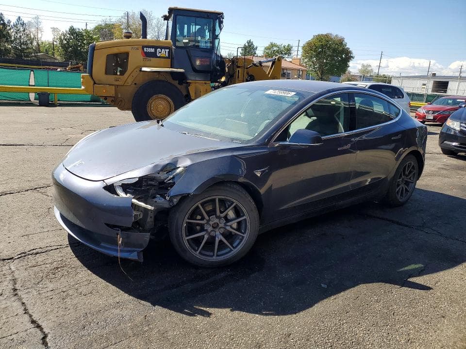 2018 TESLA MODEL 3 - 1