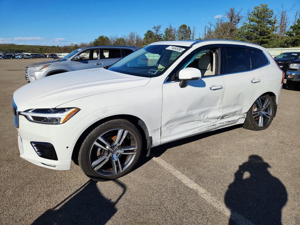 2020 VOLVO XC60